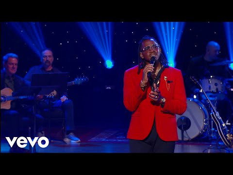 Chris Blue - Away In A Manger (Live) ft. Autumn Nelon