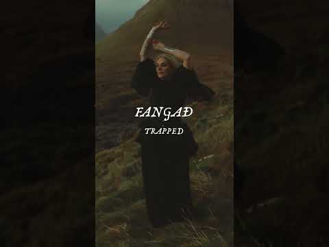 Today is the last snipped and it’s the album’s closing track ’Everyone But Me’ 🖤