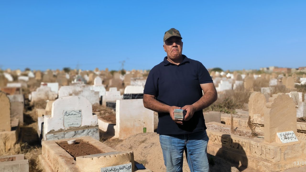 وأخيرا إكتملت  الفرحة المحسنين والمحسينات بفضل من الله قمنا بشراء الأرض لدفن الأموات ،