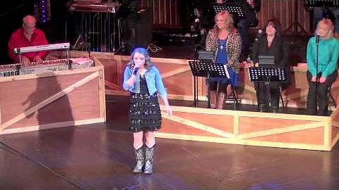 Macy Edwards singing "Coal Miner's Daughter"
