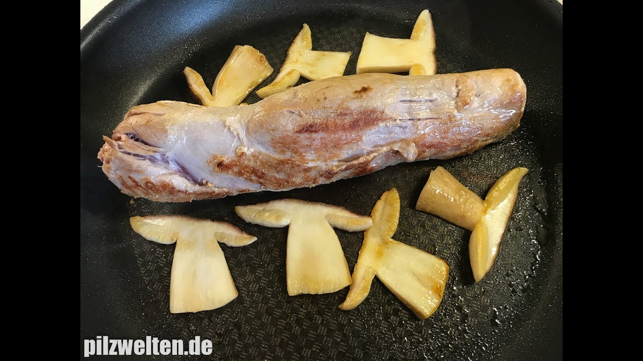 Schweinefilet mit frischen Steinpilzen im Blätterteig | Steinpilz ...