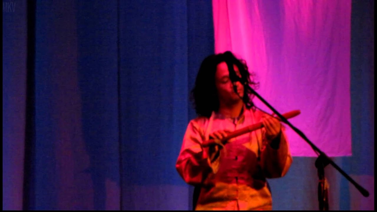 Дэва Премал и Митен Индейская флейта Мануза... - YouTube