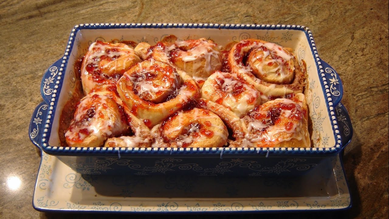 Peanut Butter Jelly Rolls/Buns by Diane Lovetobake