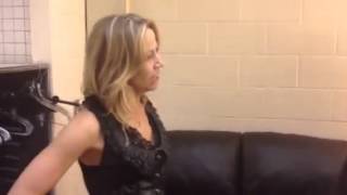 Sheryl Crow - Warming up the pipes (18 Feb 2013)