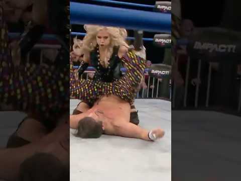Scarlett Bordeaux Hits A Powerbomb 