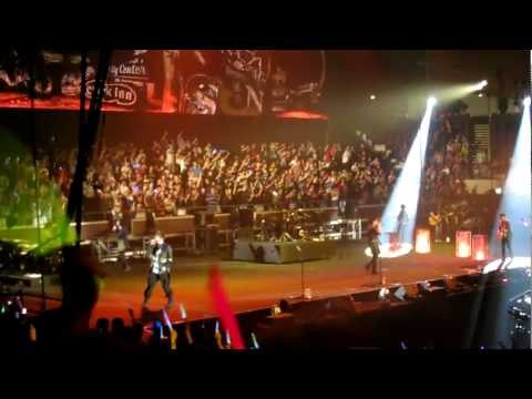 [250212] 五月天 诺亚方舟 世界巡回新加坡演唱会_终结孤单