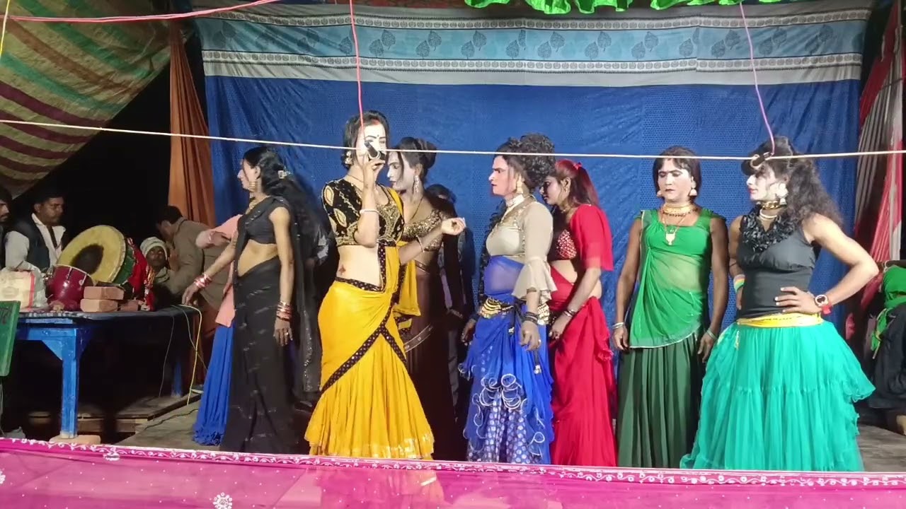 चली जा रही है उमर धीरे धीरे, रंजीत तथा सभी डांसरो के द्वारा चित्रहार एवं ग्रुप डांस ।9369402025