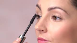How To Use Benefit Theyre Real Mascara  Cosmetify
