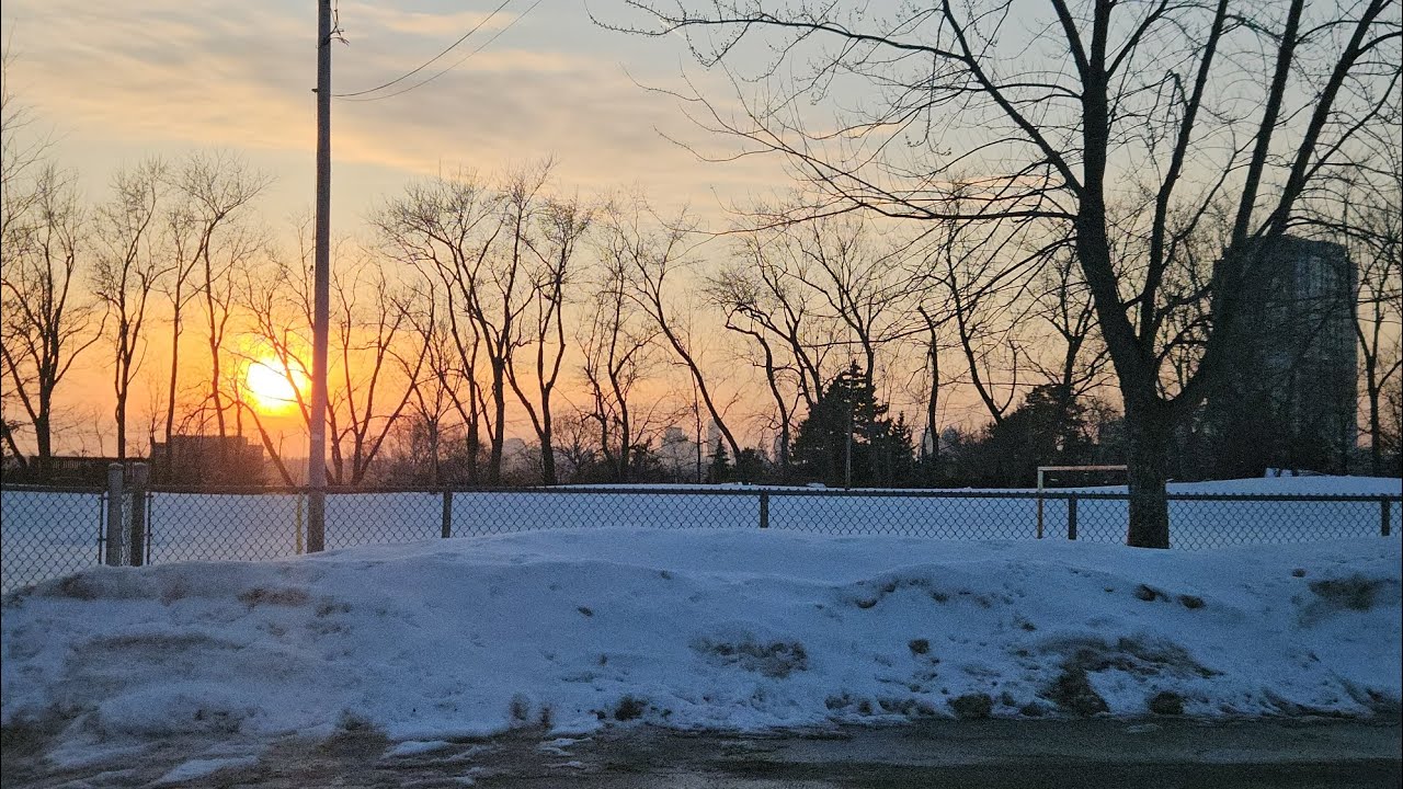 «غروب رمضاني مع العيلة | تجربة شخصية من كندا 🌙🌅»