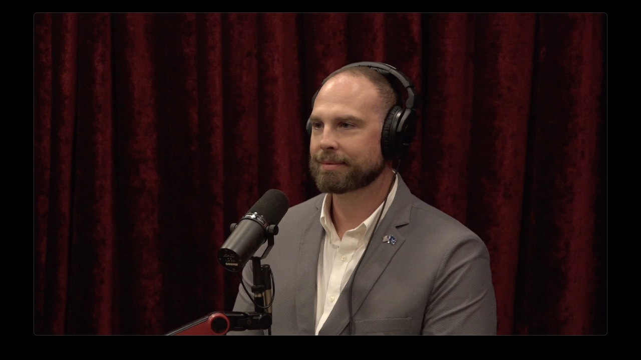 Joe Rogan Experience #2560 - David Grusch