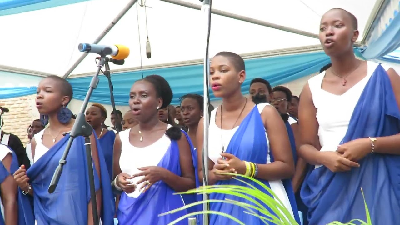 RADIO MARIA BURUNDI By Chorale Regina Caeli KANYOSHA