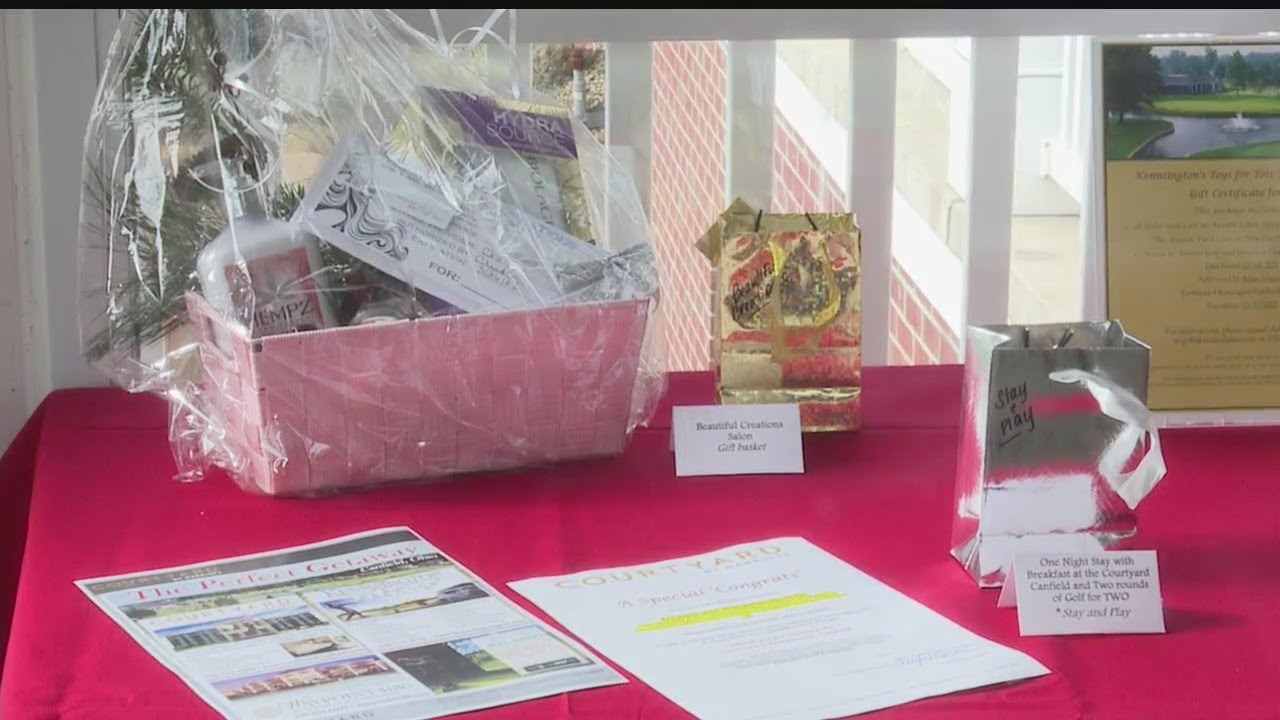 Golf club collects Toys for Tots at OSU watch party