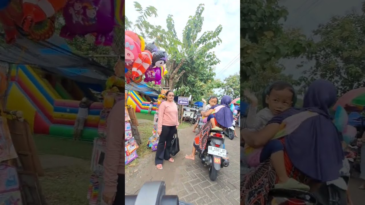 Lihat Suasana Pasar Kliwon di Desa Tepas