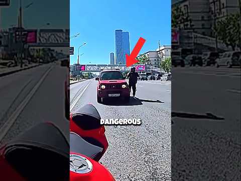 This Biker Completely Lost It (@incrediblybad)