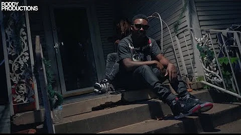 Cashmuneyray- Numberz (official video)                   Shot by @roddyproduction