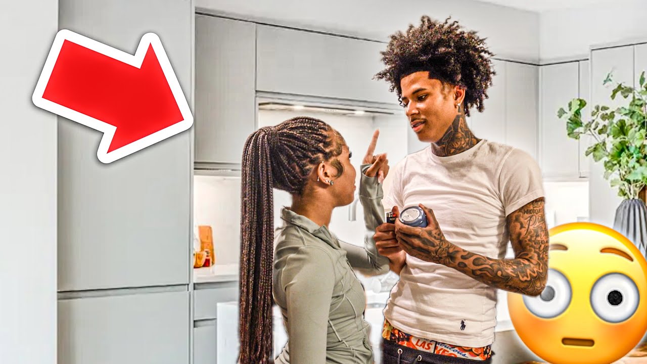 Я НАЗВАЛ ЕЁ ДРУГИМ ДЕВИЧЬИМ ИМЯМ… *ШУТКА*