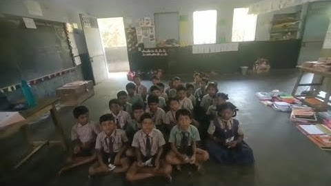 Ennum Ezhuthum 3rd std large group Activity  Introducing name of trees