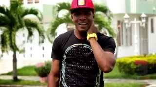 Bajo El Sol - Bobby John ♫♪