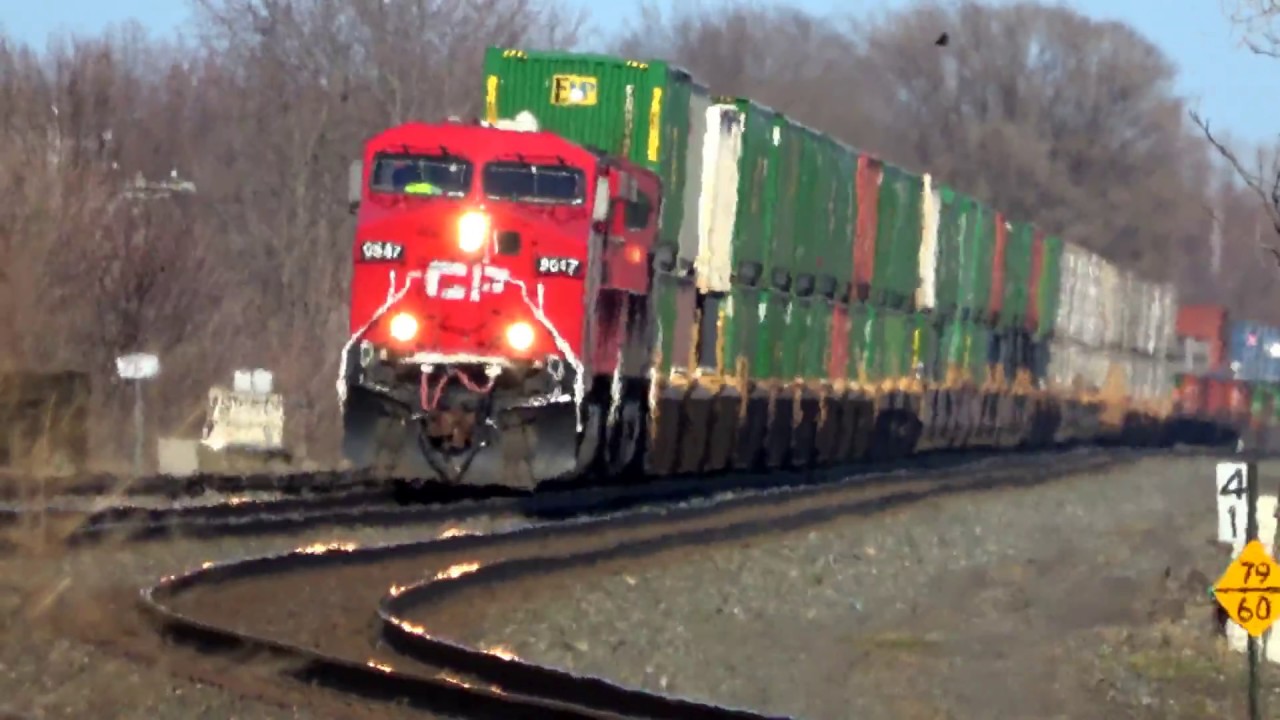 bnsf 5729 Canadian Pacific Train Westbound Long Range View 4K UHD