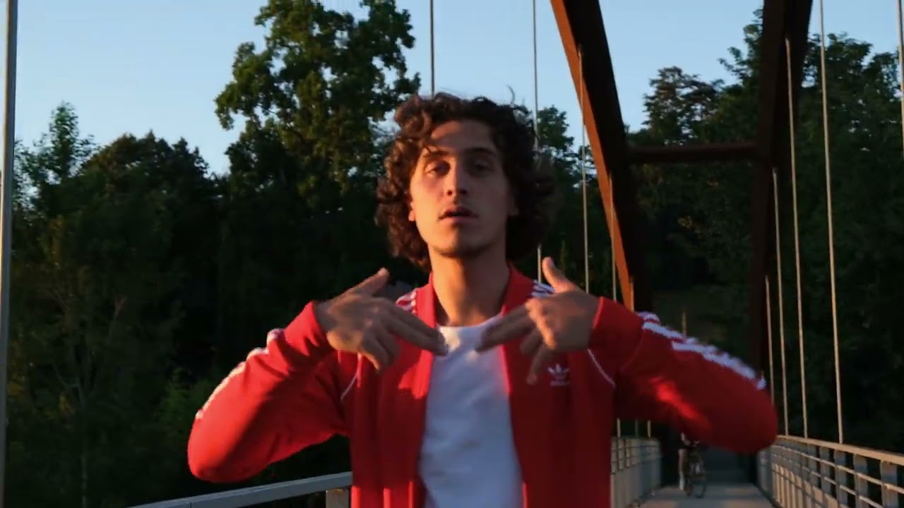 Zano - Sablier VIII (Clip Officiel)