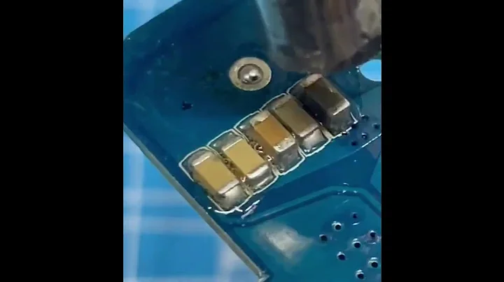 Desoldering smd capacitor hand Desoldering Techniques  #capacitor #pcb #pcbuild #electronic #shorts