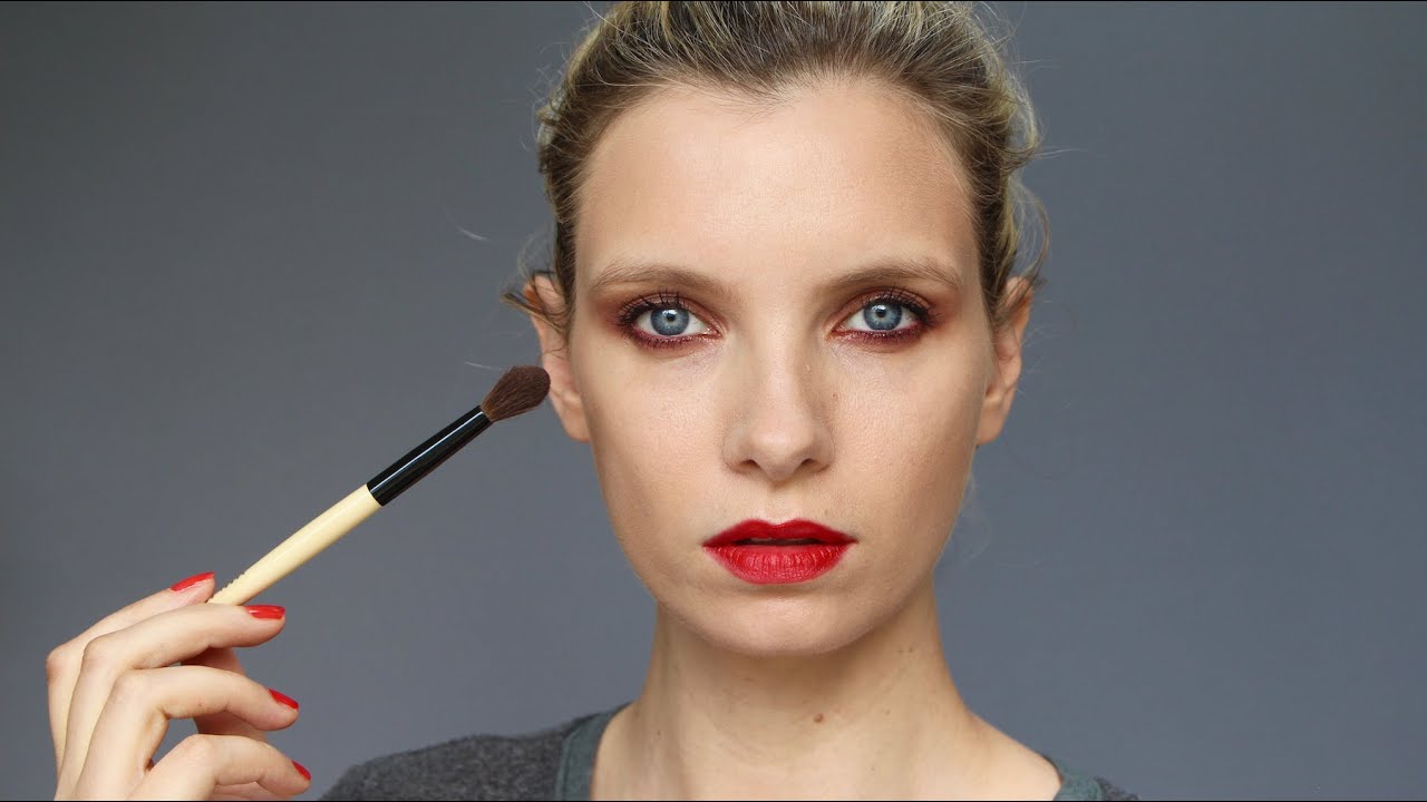 Chanel Le Rouge Collection No.1: On Video - Ruth Crilly