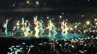 Ariana Grande Break Free Live in Barcelona at the HoneyMoon Tour 16.06.15