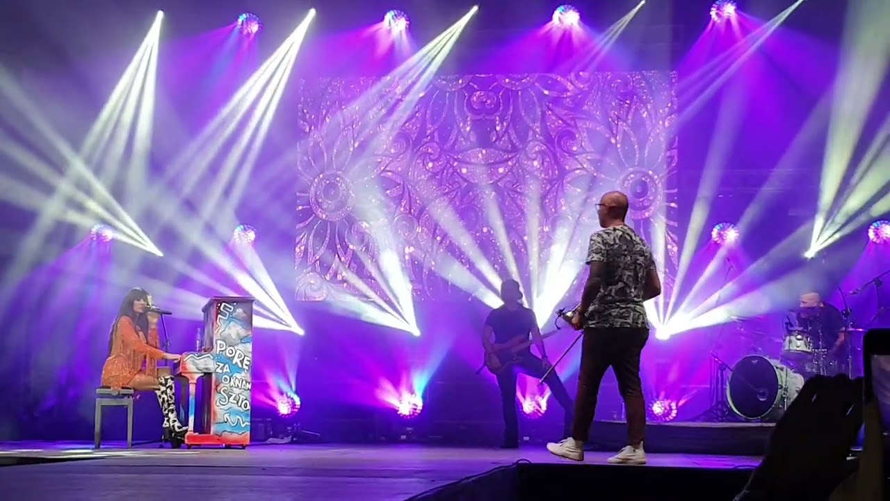 Sylwia Grzeszczak -  Ostrowiec Świętokrzyski 27.08.2022