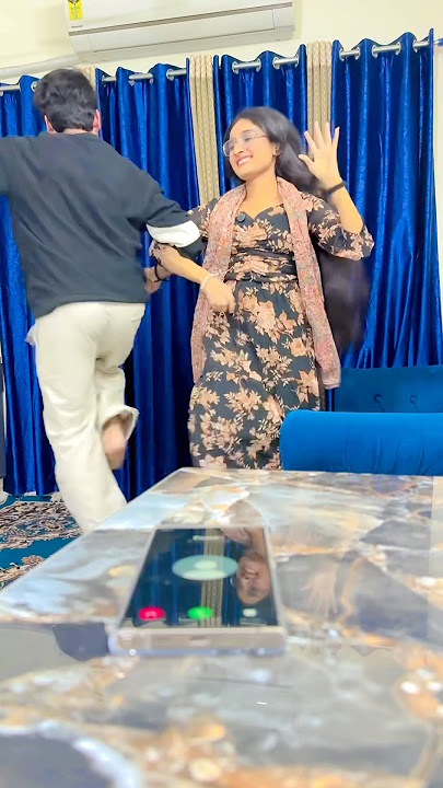 Ringtone pe dance🤣🤣🤣 #zidaanshahidaly #brothersister #shorts