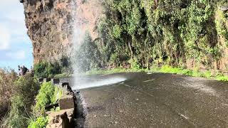 Madeira - přírodní myčka aut - vodopád