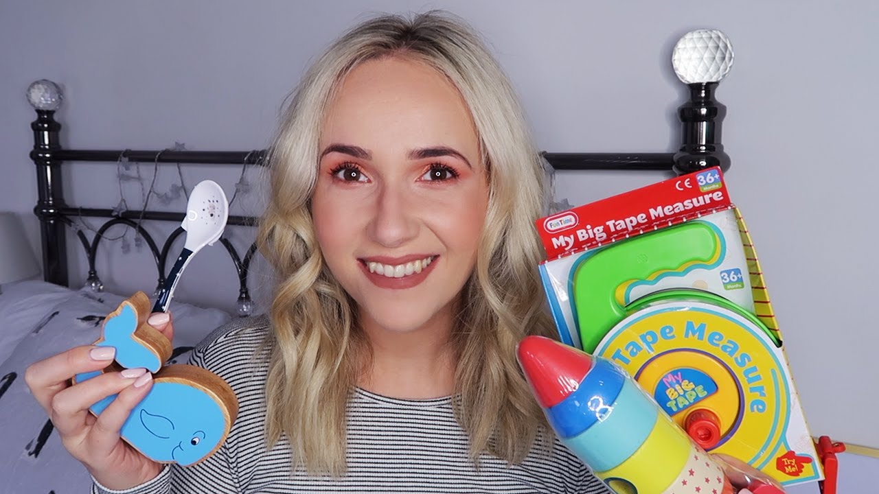 STOCKING FILLERS FOR A ONE YEAR OLD | Amy Farquhar