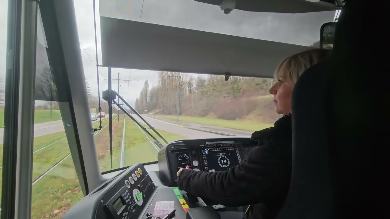 Trajet dans la 902 de allende à polygone sur la ligne T1 direction chalezeule 