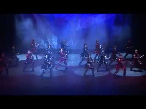 Little stars \"METEKHI\" \"Ukvdavni\" (\"Immortals\") - Dance with Sabers.