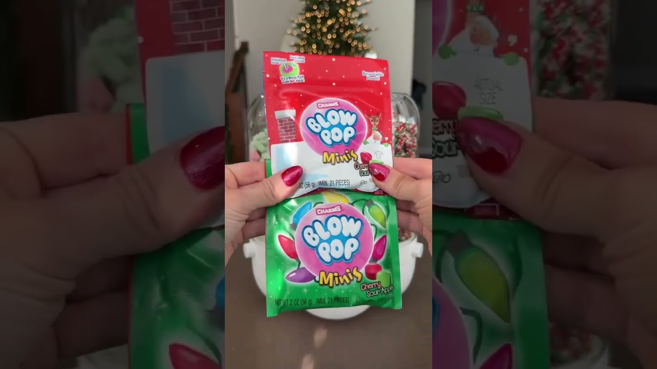 🍿 Christmas Movie Night Essentials 🎄 | Candy Dispenser + Treat Bar from Amazon! 