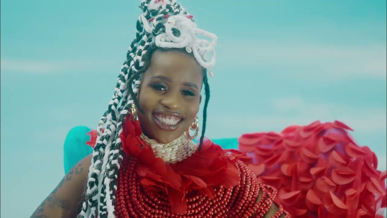 Lwah Ndlunkulu - Ngiyathandaza (Official Music Video)