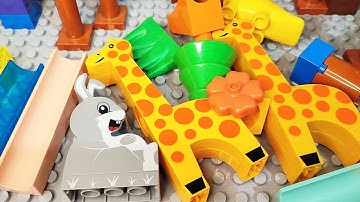 Satisfying Building Blocks ASMR Marble Run - Pyramid blocks coasters and Animals course