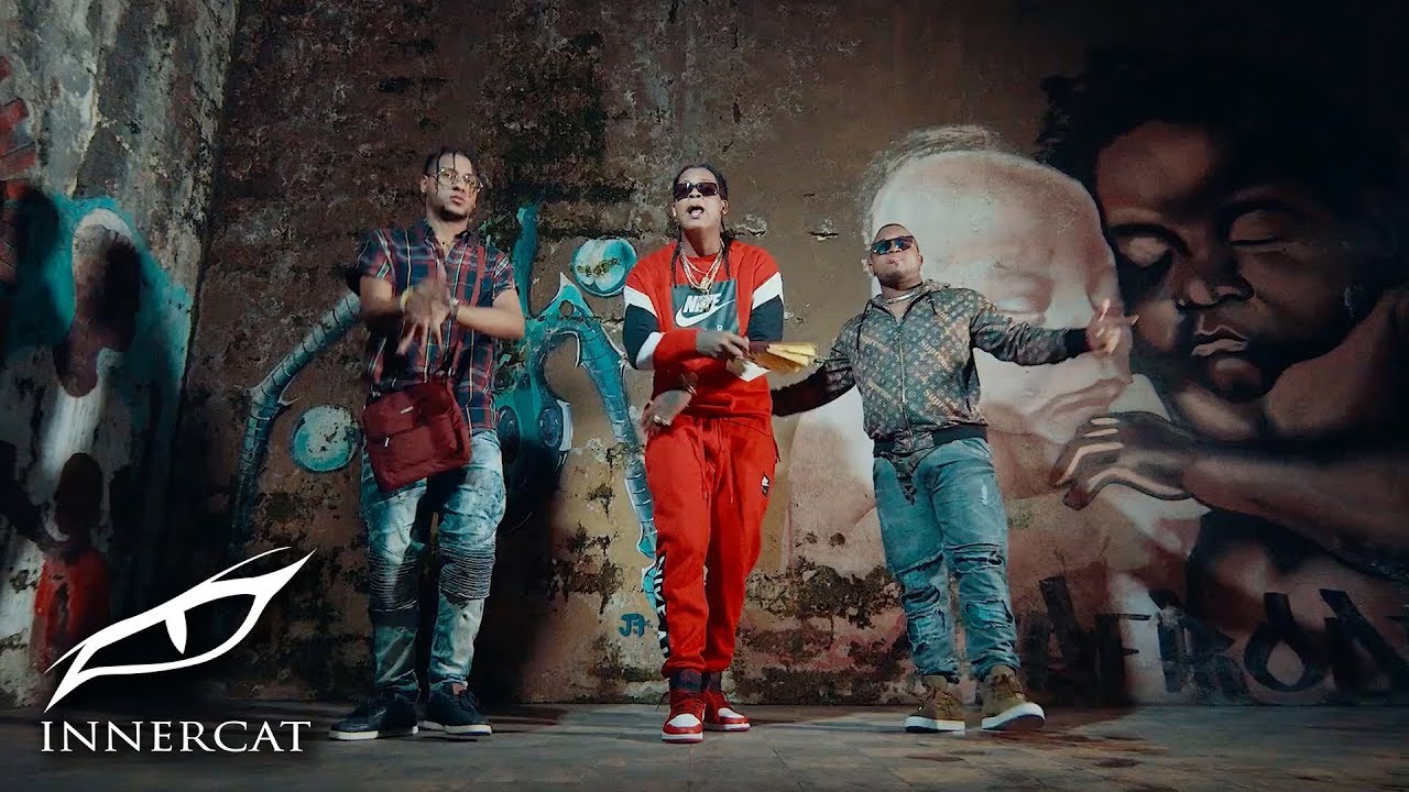 Quimico Ultra Mega -  No Lo Vendo (Video Oficial)