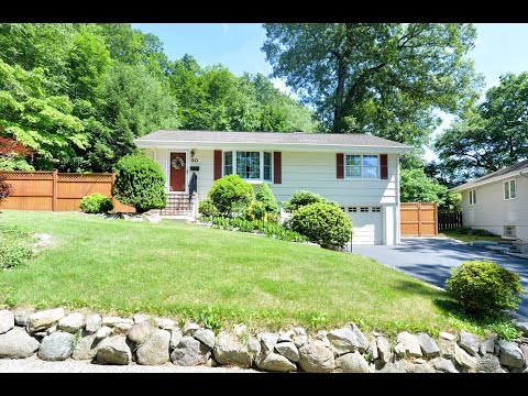 30 Knolls Road, Bloomingdale, NJ home video tour