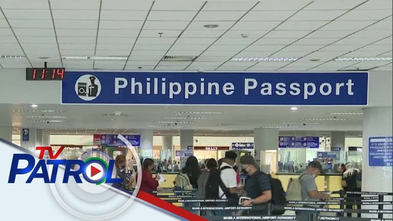 Presyo ng tiket sa eroplano posibleng bumaba sa Mayo | TV Patrol