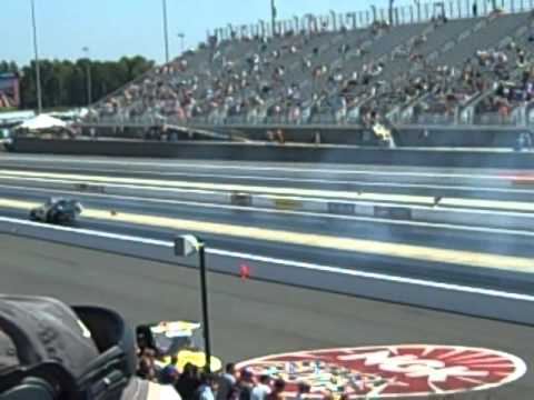 Del Worsham v. Ashley Force-Hood pedal-fest @ Zmax...