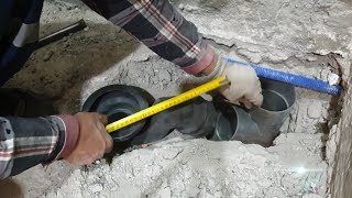 We wanted to install a toilet, but the pipe was narrow so we swapped it