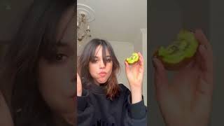 Jenna Ortega going crazy with #kiwi🥝 #whosexy