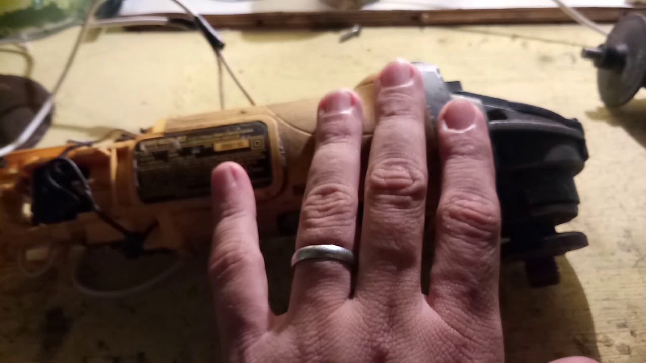 Não comprem Esmerilhadeira DEWALT