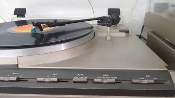 TOCA DISCOS  GRADIENTE, BELT DRIVE FULL AUTO TURNTABLE  , B 25