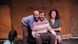 4211 Km Au Théâtre De La Rotonde