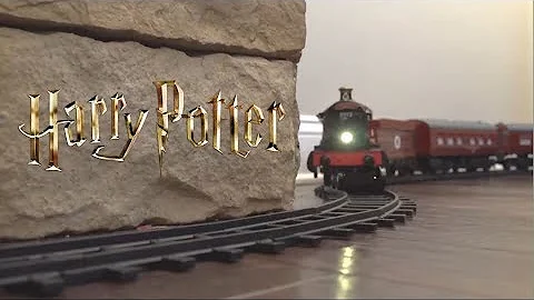 Lionel's Hogwarts Express Ready-To-Play Set