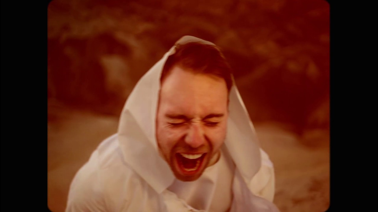 Watch ALLES SOLAR - MARS (Offizielles Musikvideo) on YouTube