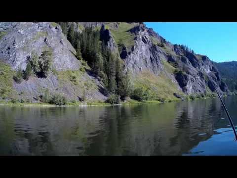 Рыбалка на реке