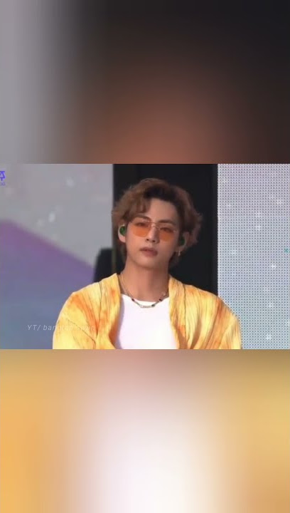 Taehyung sneeze in TINY😅 #btshorts #btsmoments #btsfesta #btsrun #taehyung #btssowoozoo #yeontan #jk