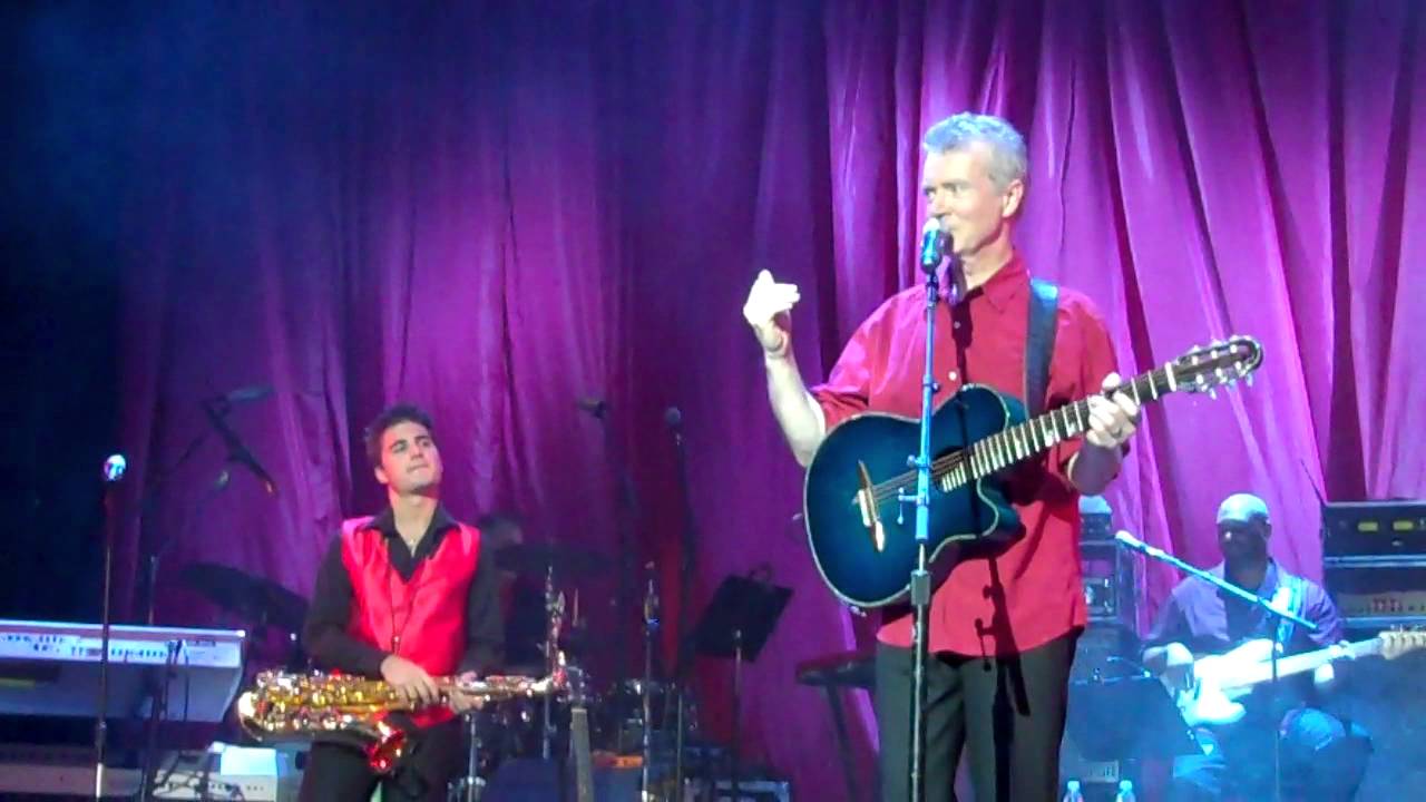 Peter White performs Could It Be I'm Falling In Love and Caravan of Dreams on the Dave Koz Cruise Peter White performs Could It Be I'm Falling In Love and Caravan of Dreams on the Dave Koz Cruise